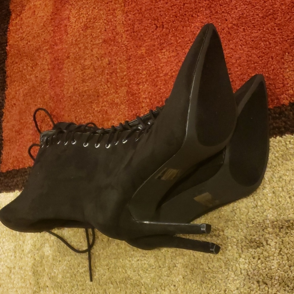 Women's boot - Picture 2 of 4